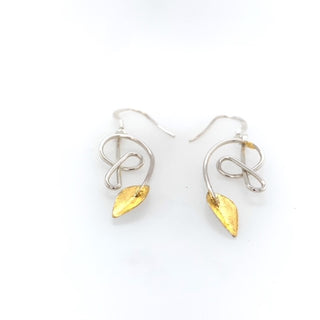 "Botanic knot earrings" available at Artifex 