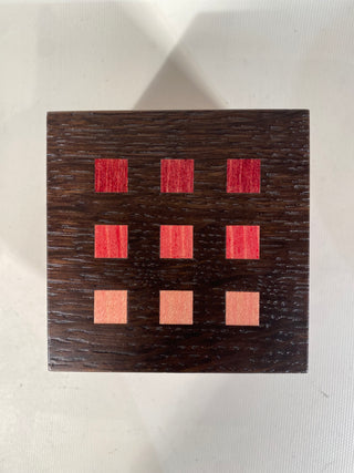 "Red Grid" Box
