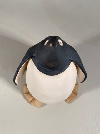 Medium Penguin