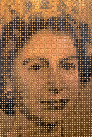 "Queen Elizabeth" available at Artifex 