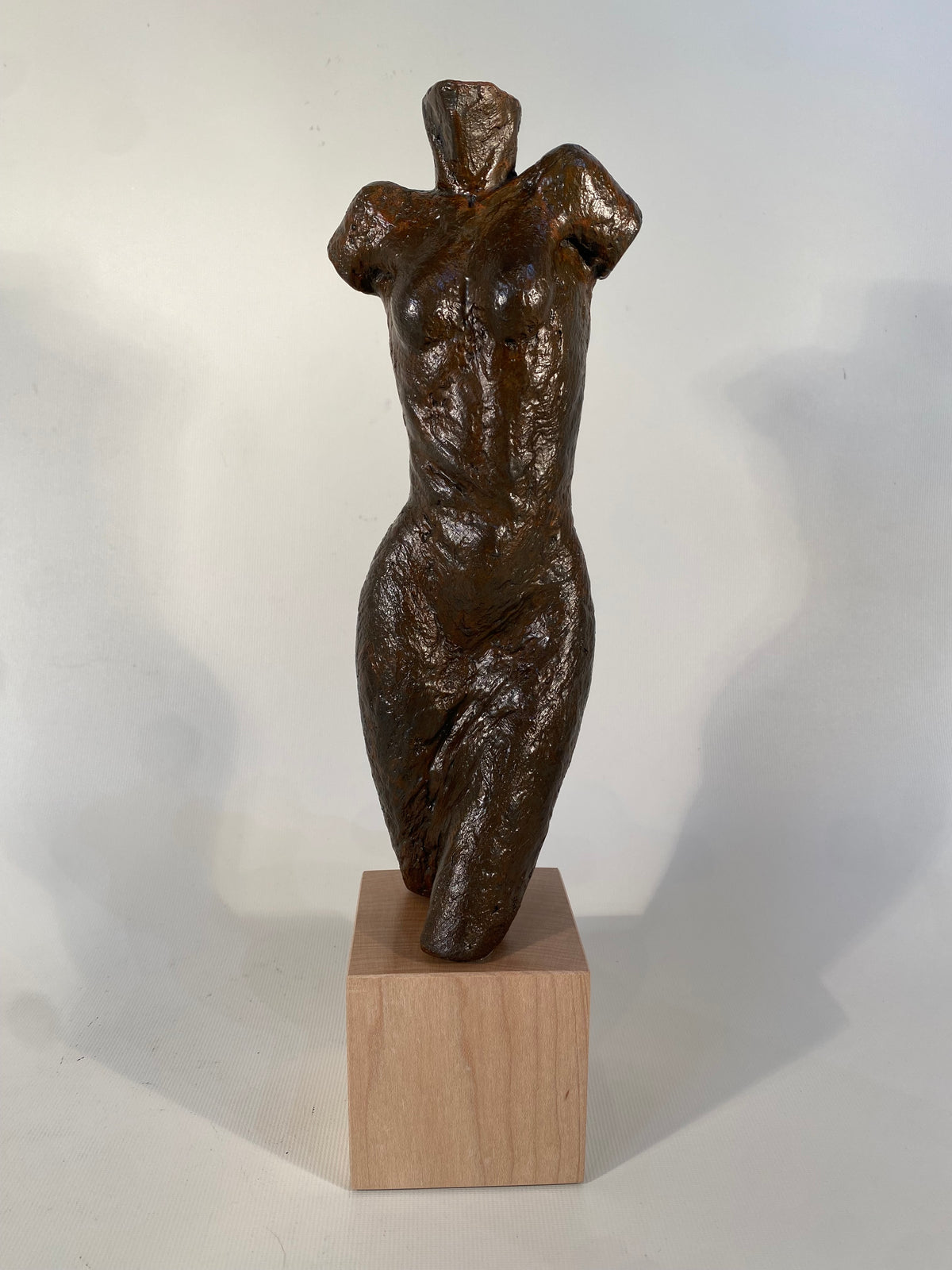 Diva Iron Resin