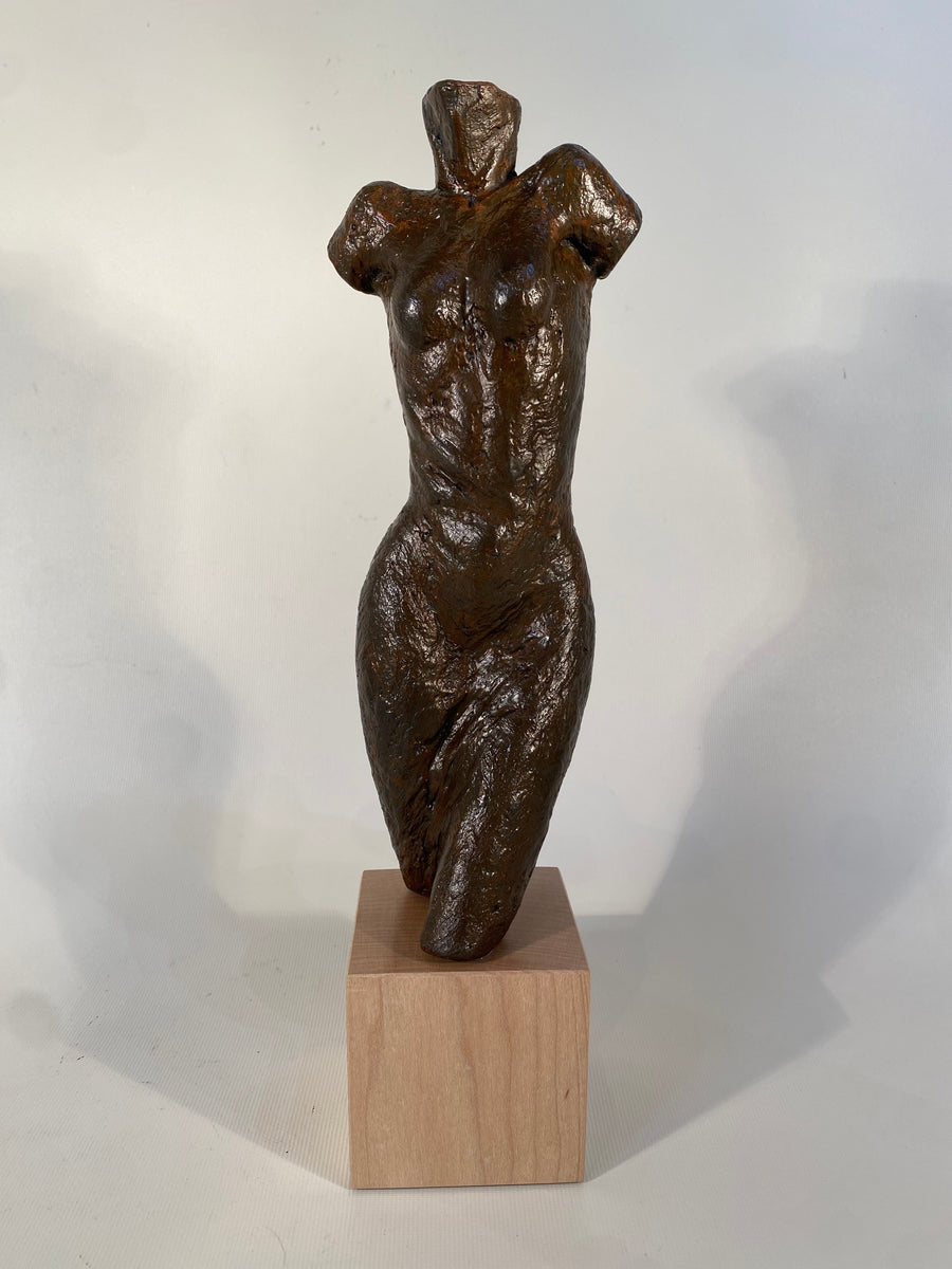 Diva Iron Resin