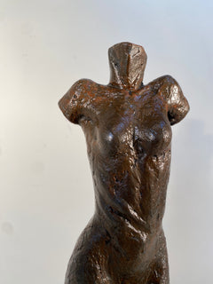 Diva Iron Resin